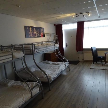 Hotel Wijkerhaven Beverwijk Buitenkant foto